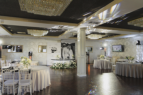 Маленький банкетный зал для корпоратива